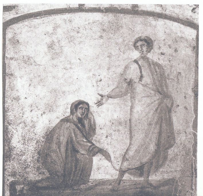 Billede fra katakomben uder Vatikanet i Rom. Kvinden rører ved kappen og kvasten der skulle symbolisere 
