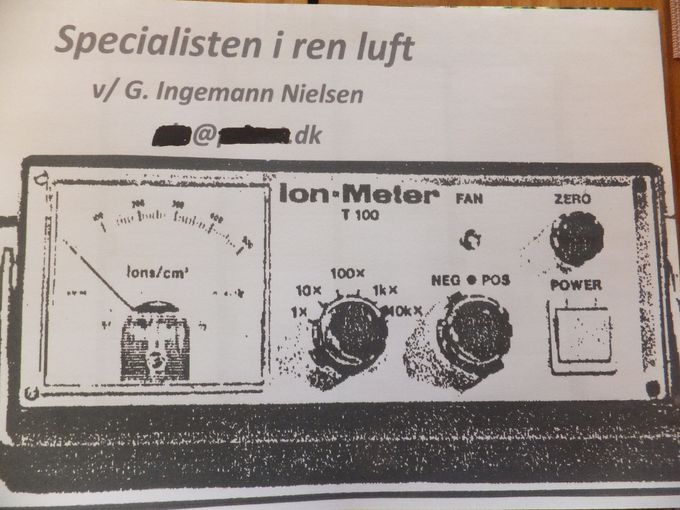 Billede af verdens fineste måleinstrument Ion-Meter T 100 fremstillet af Trans Jonick Sverige, afprøvet - kontrolleret og fik det blå stempel af atomfysiker Niels Jonasen DTU 1985 